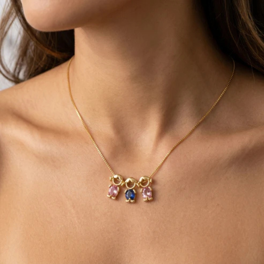 Collar LUZ HIJOS — El amor de tu vida siempre en tu pecho